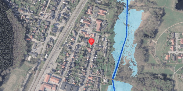 Oversvømmelsesrisiko fra vandløb på Fredensgade 25, 8382 Hinnerup