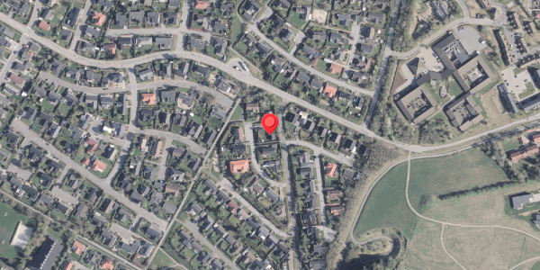 Oversvømmelsesrisiko fra vandløb på Plutonvej 6, 9210 Aalborg SØ