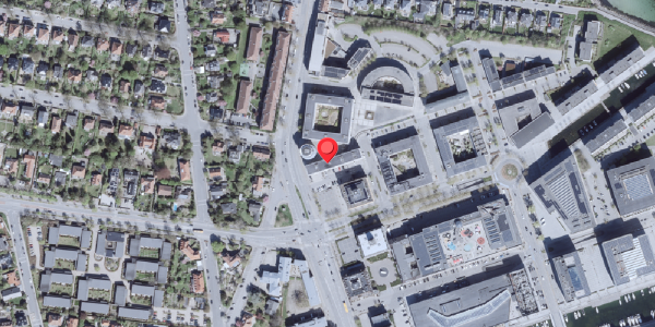Oversvømmelsesrisiko fra vandløb på Strandvejen 64L, 2900 Hellerup