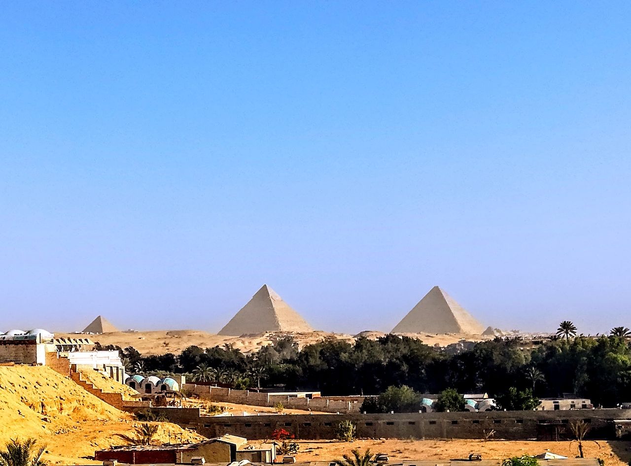 Giza Piramits - Keops, Kefren, Mikerinos - Egypt