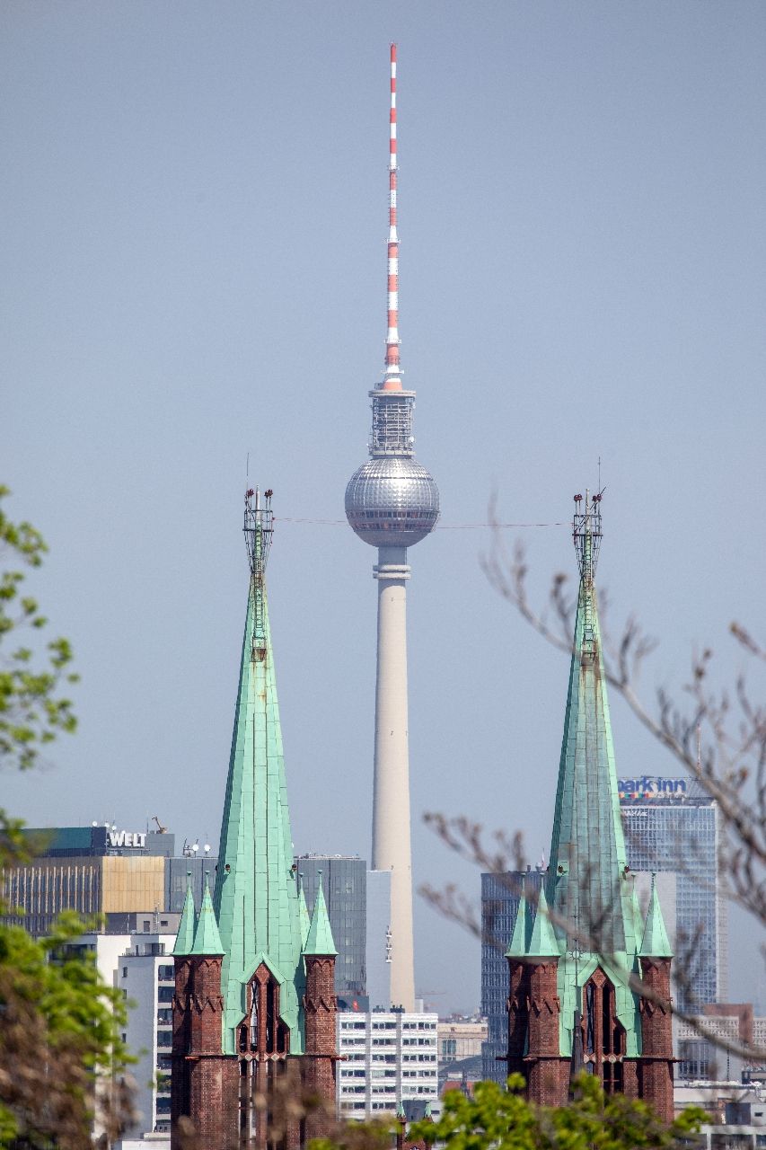 Berliner Fernsehturm - From Telezoom Aufnahme von Nationaldenkmal für die Befreiungskriege, Germany