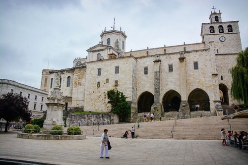 Catedral de Santander - 从 Plaza Asunción, Spain