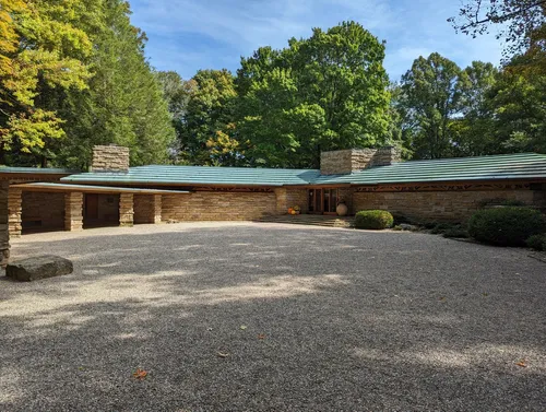 Frank Lloyd Wright's Kentuck Knob - Desde Inside, United States