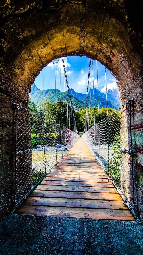 Passerella del Peron - Italy