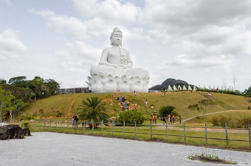 Estátua Buda - Desde Mosteiro Zem budista, Brazil