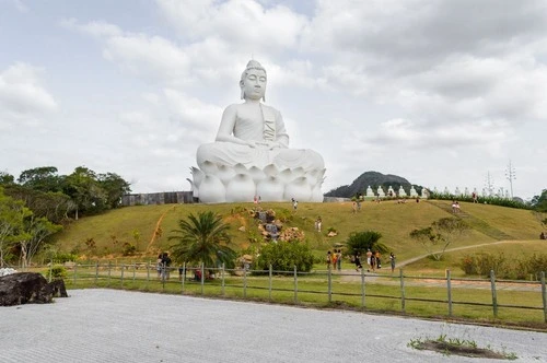 Estátua Buda - Aus Mosteiro Zem budista, Brazil