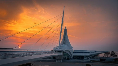 Milwaukee Art Museum - From Museum Center Park, United States