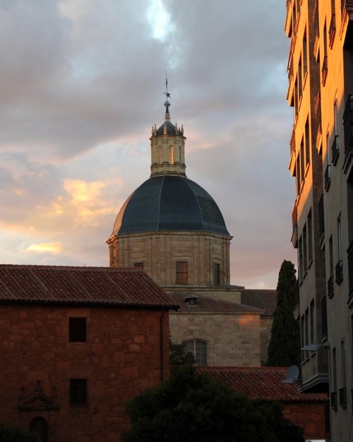 Iglesia la Purísima - Dari Calle de las compañías, Spain