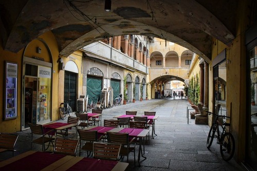 Vicolo Broletto - Italy