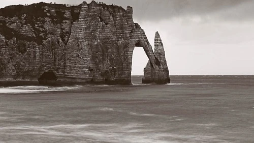 Falaise d'Aval - Aus Beach, France