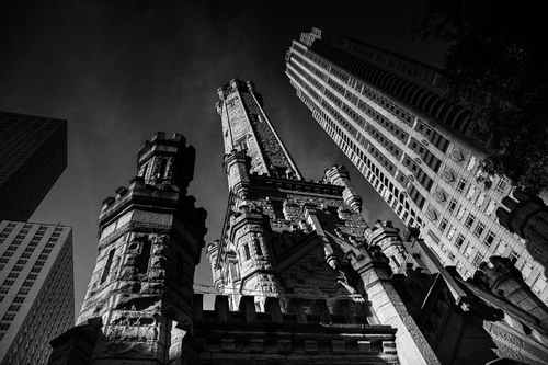 Chicago Water Tower - Frá North of the tower looking up, United States