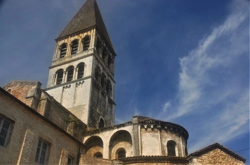 Abbaye Saint Philibert - Aus East Side, France