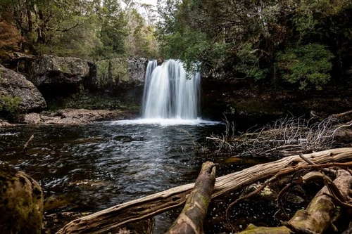 Knyvet Falls - Desde Dove Canyon Track / Pencil Pine Creek shore, Australia