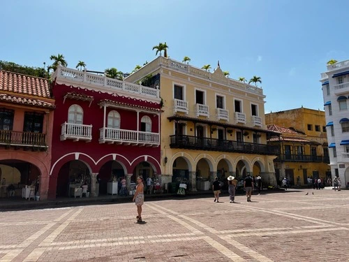 Plaza de Los Coches - Colombia