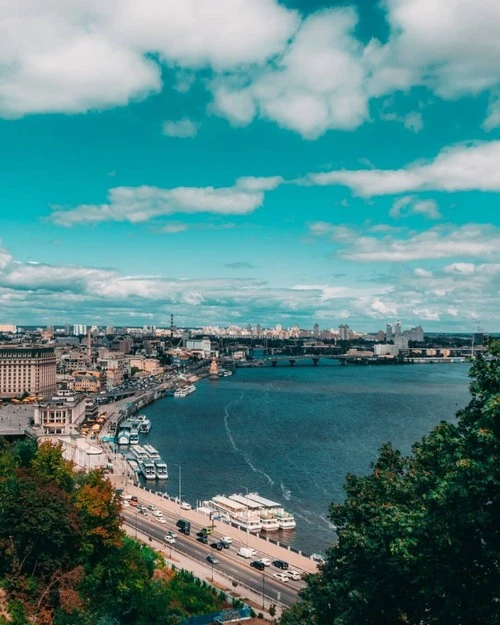 Kyiv - Desde The Observation Deck on the Dnipro, Ukraine