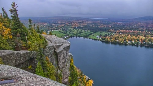 Lac Lyster - Từ Viewpoint, Canada