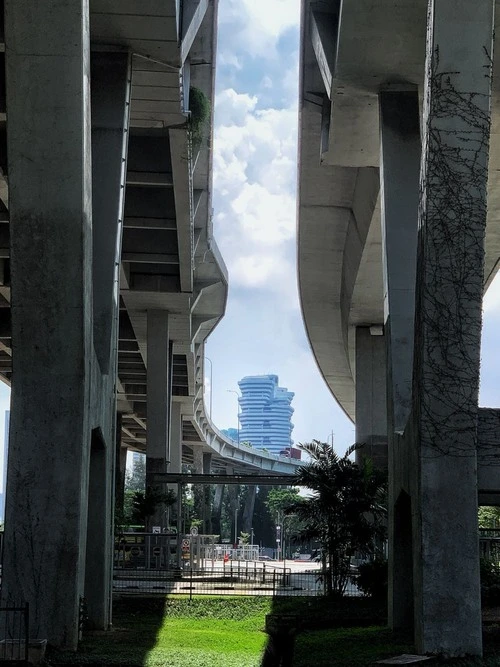 The Concourse - Desde Raffles Ave, Singapore