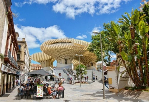 Setas de Sevilla - Dari Calle Compañía, Spain