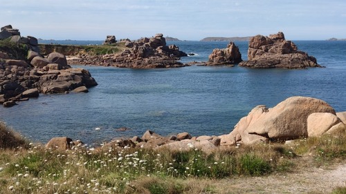 Squéouel - Des de Sentiero dei doganieri, France