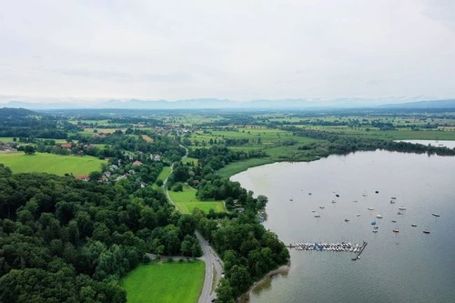 Feldgraben Lake - จาก Drone, Germany