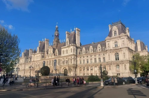 Hotel de Ville - From Quai des Gesvres, France