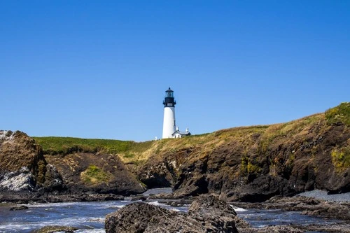 Yaquina Head Lighthouse - Aus Cobble Beach, United States