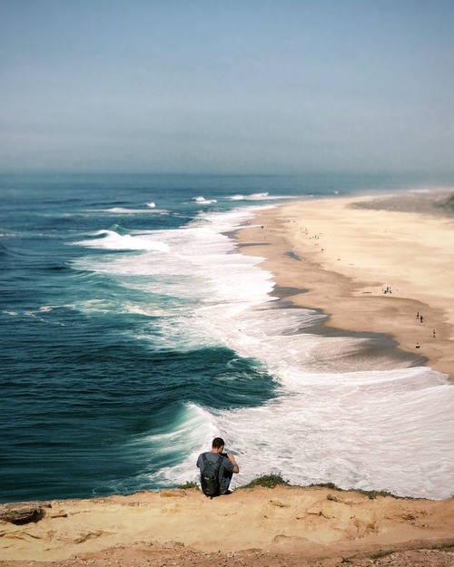 Praia do Norte - から Farol da Nazaré, Portugal