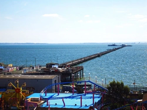 Southend Pier - Aus Royal Terrace, United Kingdom