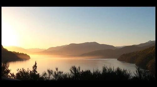 Lago Lácar - Frá Mirador Sendero de la Paz, Argentina