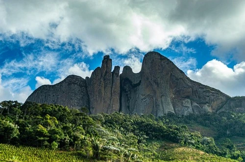 Pedra dos Cinco Pontões - From Approximate area, Brazil