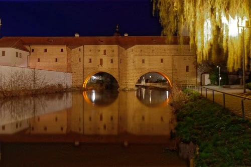 Stadtbrille Amberg - 从 Fußgänger Holzsteg, Germany