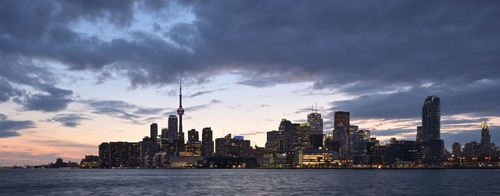 Toronto Harbor - От Cherry St, Canada