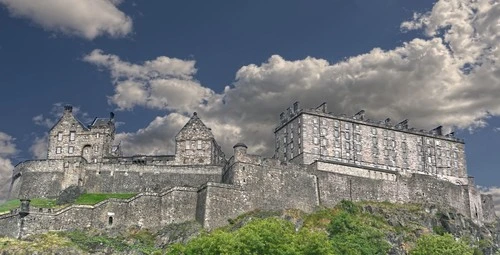 Edinburgh Castle - İtibaren Castle Terrace, United Kingdom