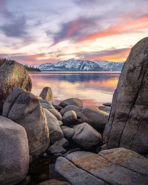 Mt Tallac Lake Tahoe - Aus Rocks on north end of Zephyr Cove, United States
