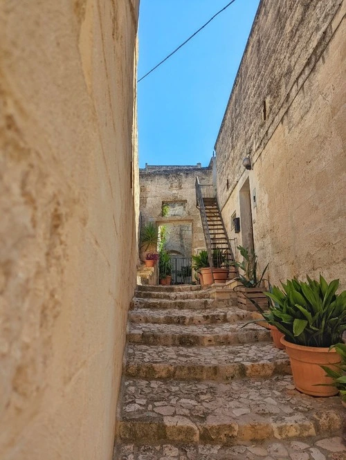 The entrance to a home in Matera - Aus Recinto S. Nicola, Italy