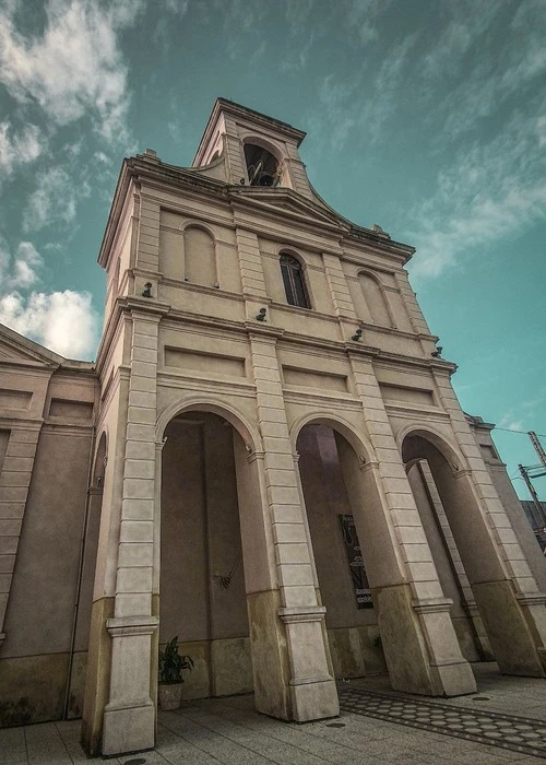 Iglesia Cura Brochero - Aus Plaza Central, Argentina