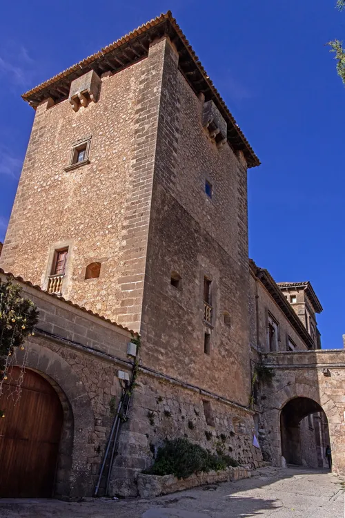 Palau del Rei Sanç - Spain