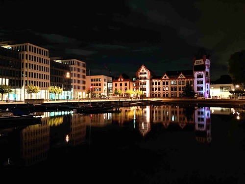 Hörder Burg - Desde Phoenixsee Dortmund, Germany