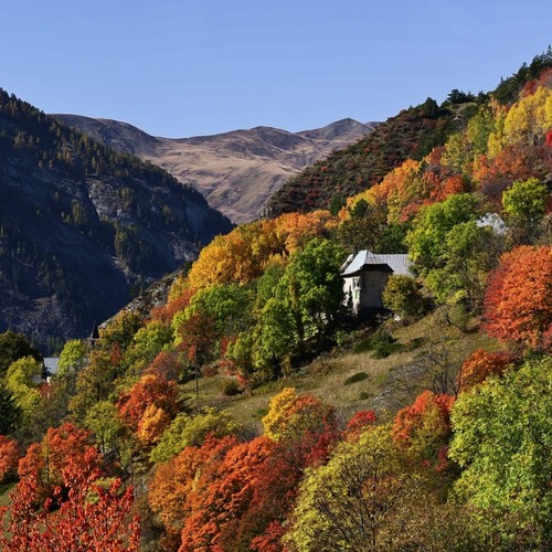 Le Villard d'Abas - From Combe de Garet, France