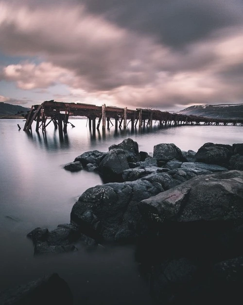 Ruined Pier - Od Viewpoint, Iceland