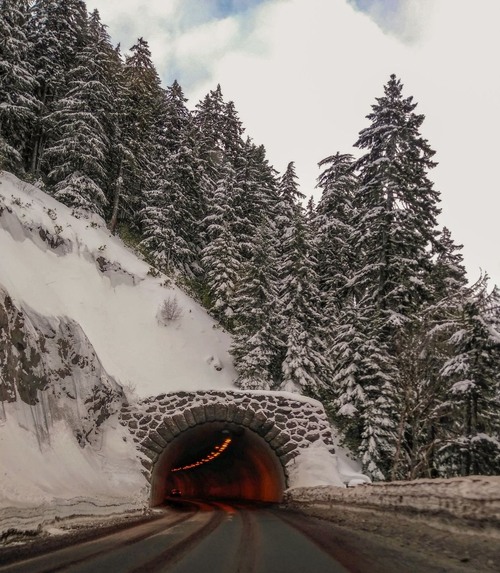 Snow Covered Tunnel - Desde Highway 58 east bounc, United States