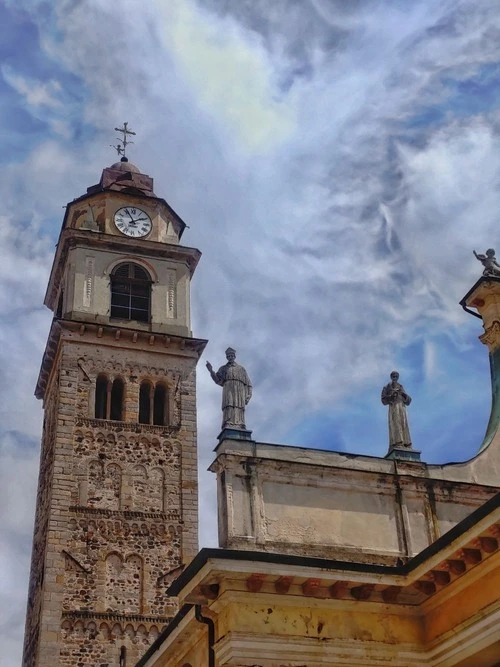 Chiesa di Santa Maria Assunta - Din Monumento a Bartolomeo Sella, Italy