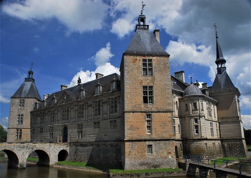 Chateau de Sully - Aus South West Entrance, France