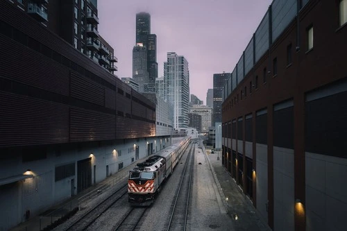 Chicago cityscape over Metra Railway - Aus Roosevelt Rd South Loop, United States