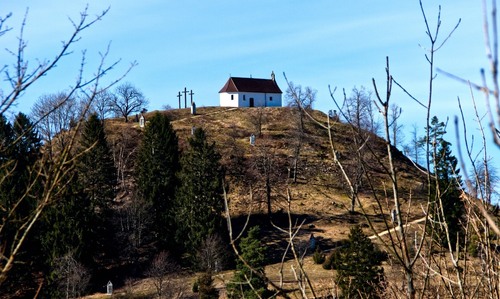 Kapelle auf dem Kornbühl - From Am Fuße des Kornbühl, Germany