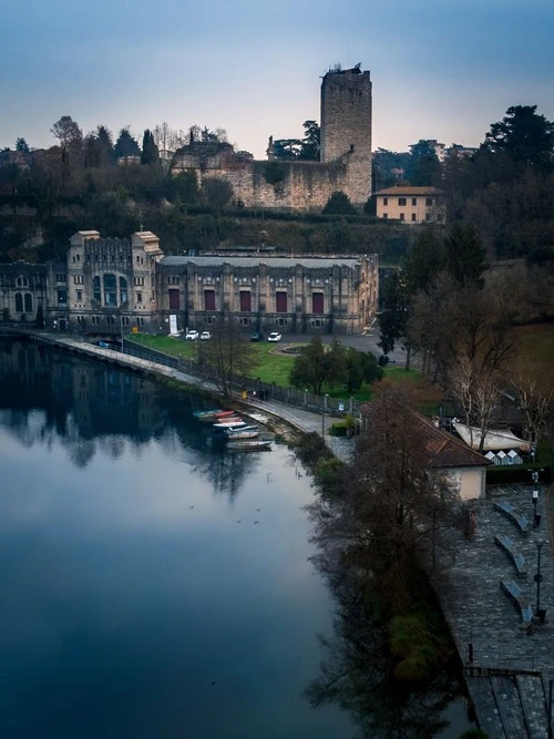 Castello di Trezzo - Aus Drone, Italy