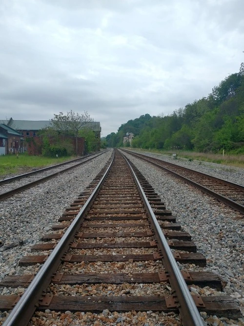 Train tracks - Aus Warehouse, United States