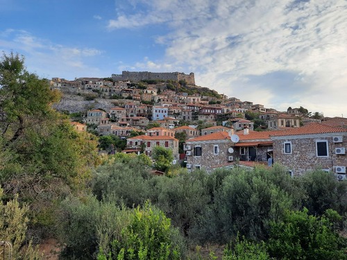 Burg Molyvos - から Hotel Amfitriti, Greece