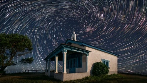 Ermita de La Regalina - から Campo de La Regalina - Cadavedo, Spain