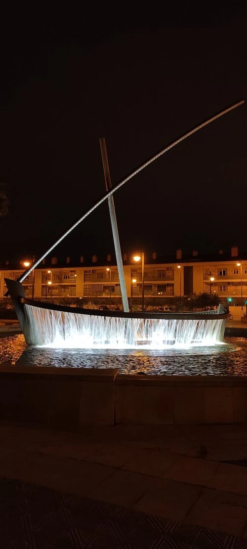 Nave del agua - 에서 Paseo marítimo, Spain